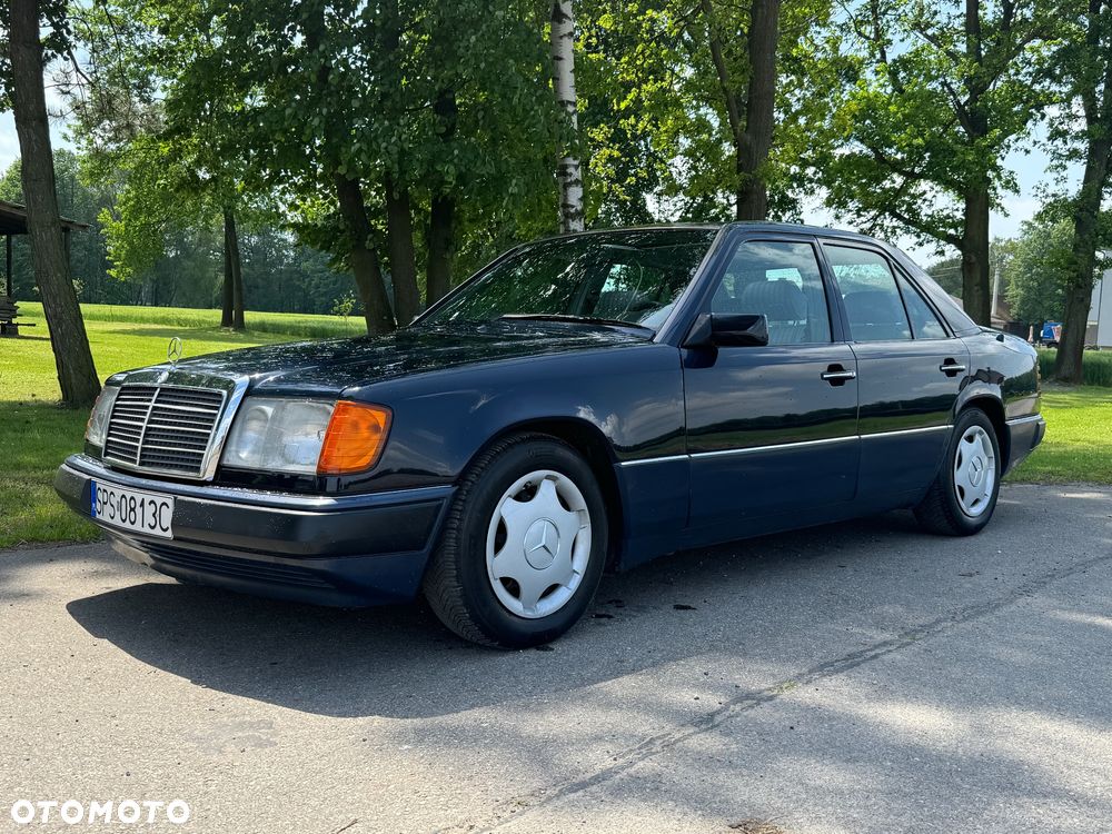 Mercedes-Benz W124 (1984-1993) - 1