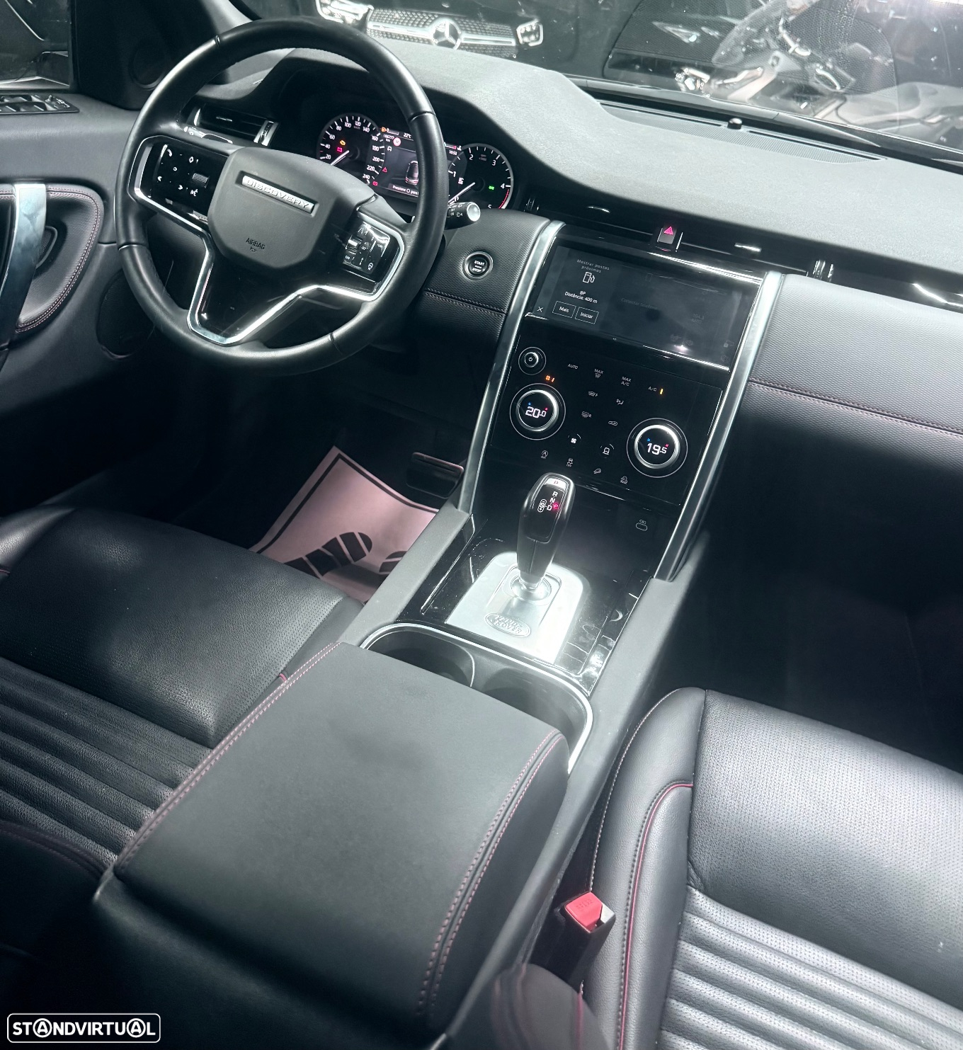 Land Rover Discovery Sport 2.0 D AWD R-Dynamic HSE - 20