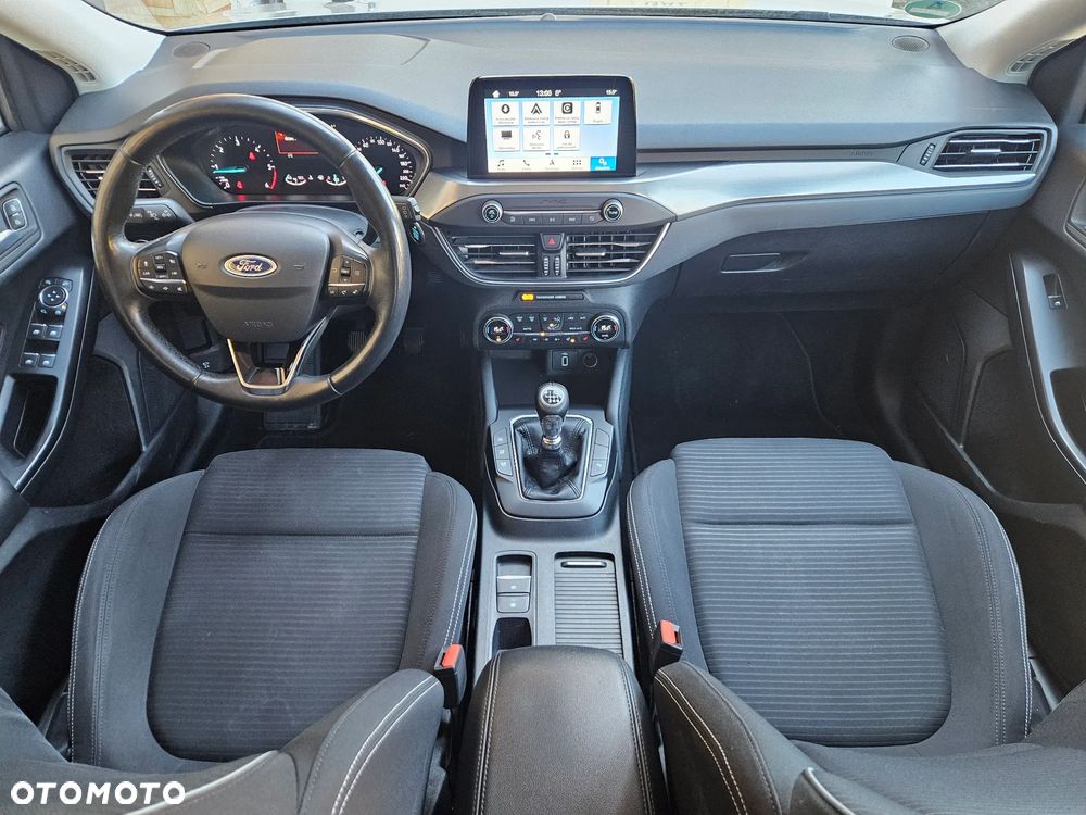 Ford Focus 2.0 EcoBlue Titanium Business - 35