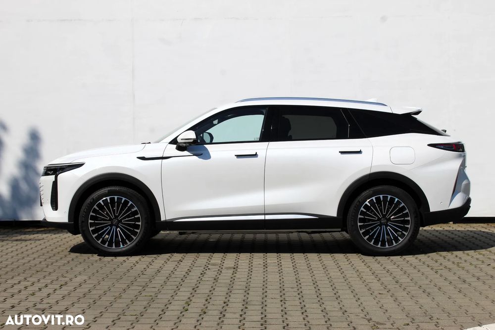 Omoda 9 1.5 TGDI 3DHT PHEV Exclusive - 3