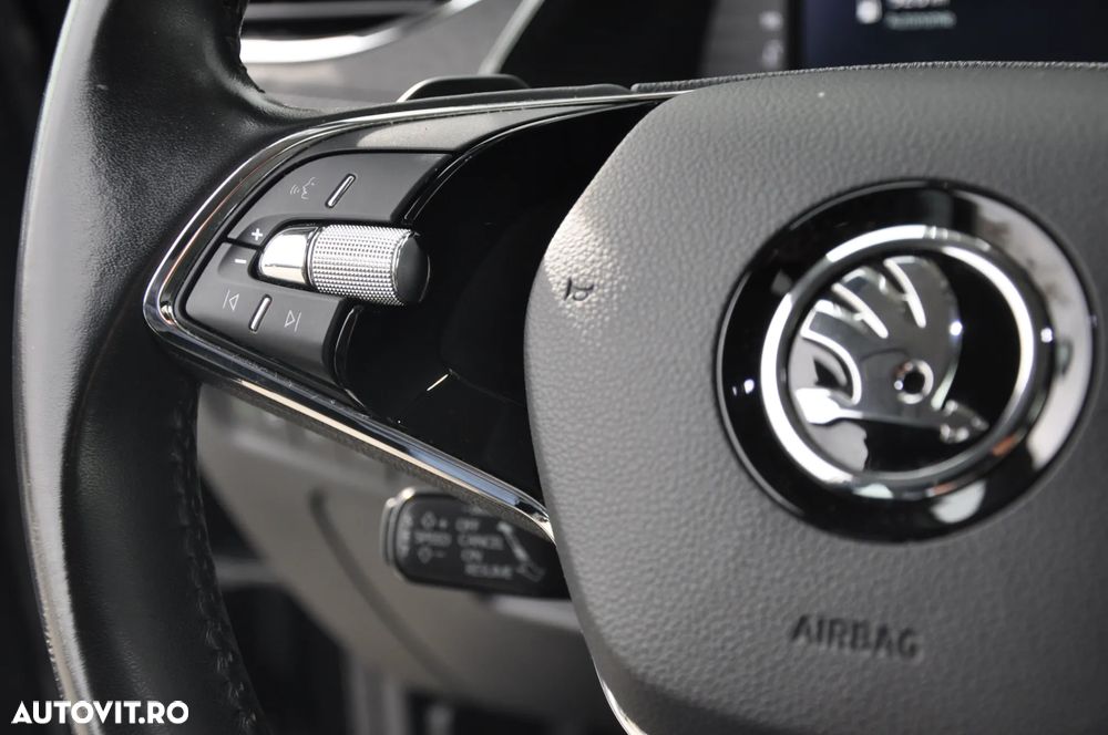 Skoda Octavia 2.0 TDI DSG Style - 14