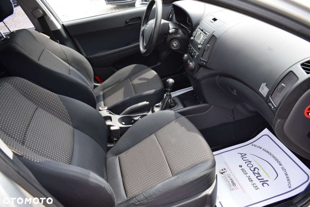Hyundai i30 - 23