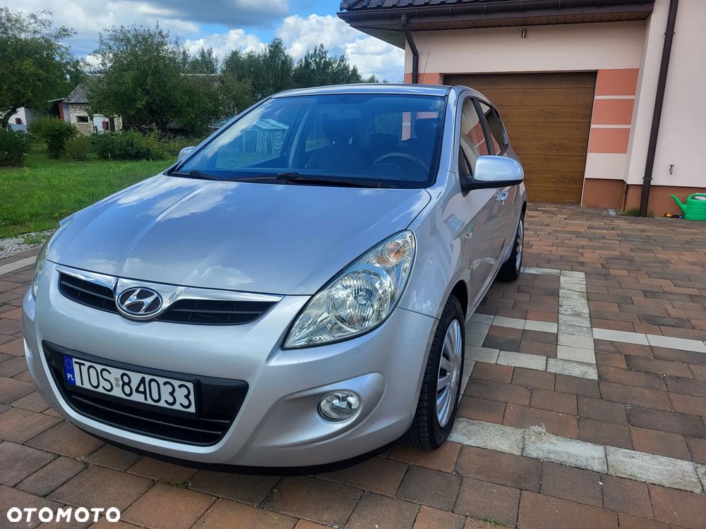 Hyundai i20 - 15