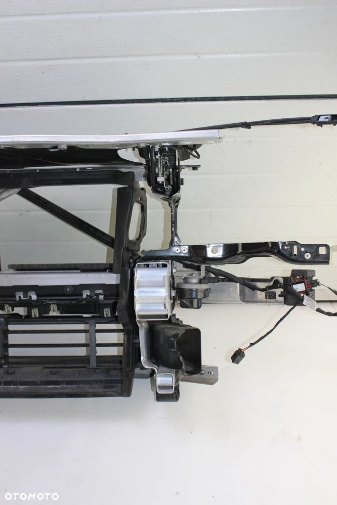 PAS PRZEDNI WZMOCNIENIE CZOŁOWE BMW G30 - 10