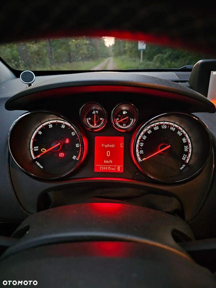 Opel Meriva - 13