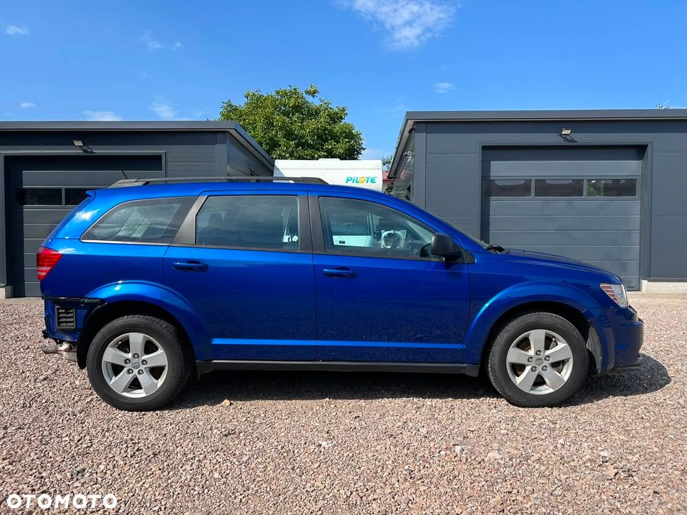 Dodge Journey - 12
