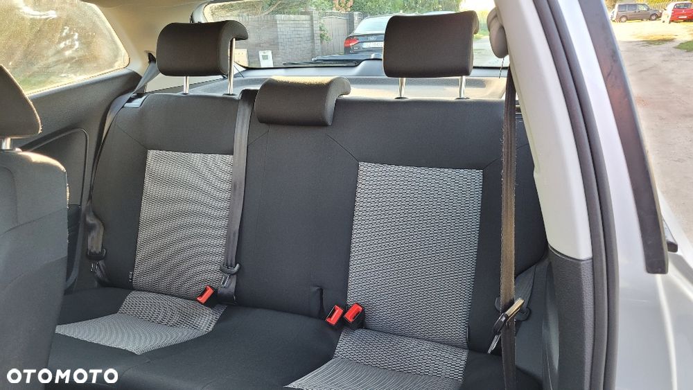 Volkswagen Polo - 17