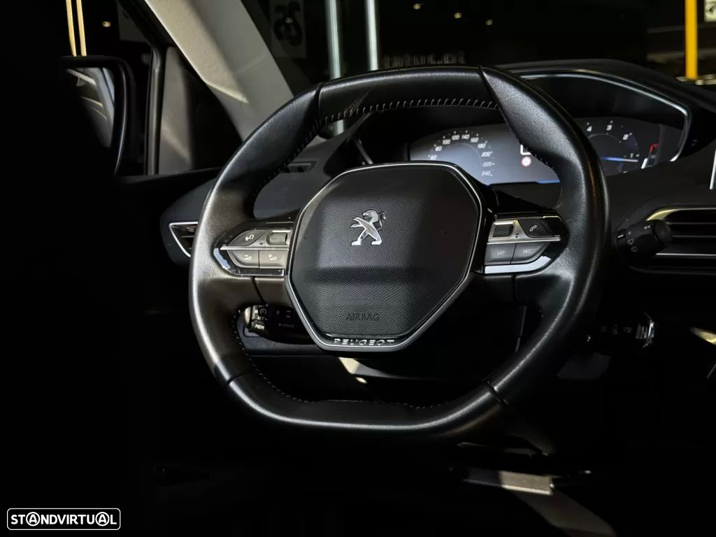 Peugeot 3008 1.5 BlueHDi Active Pack - 28