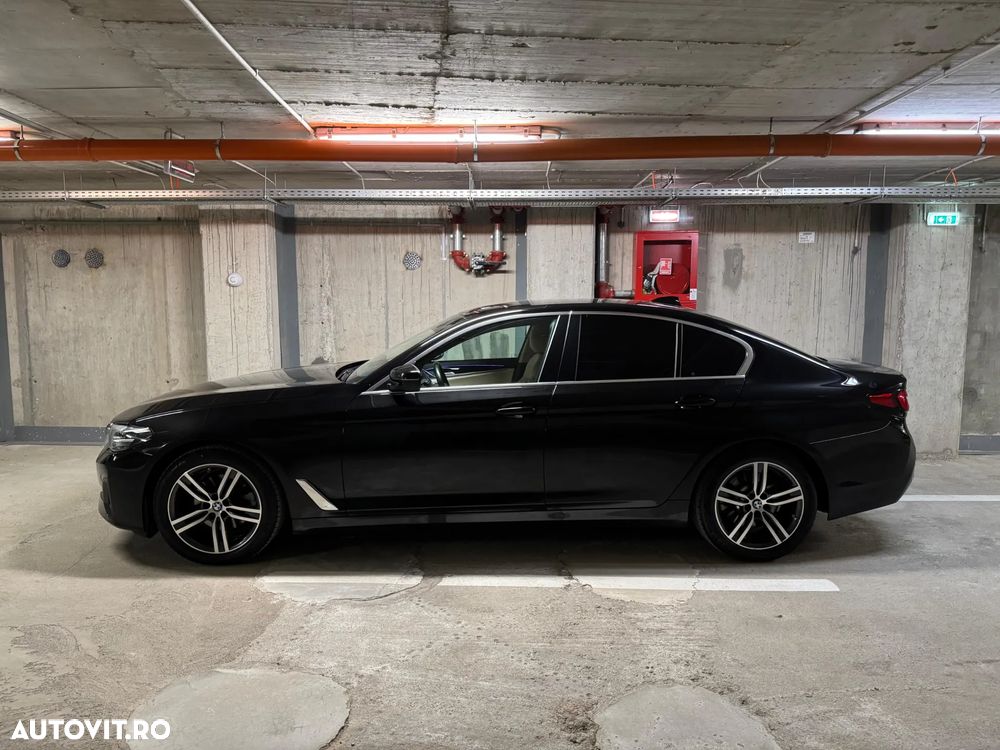 BMW Seria 5 520d AT MHEV - 11