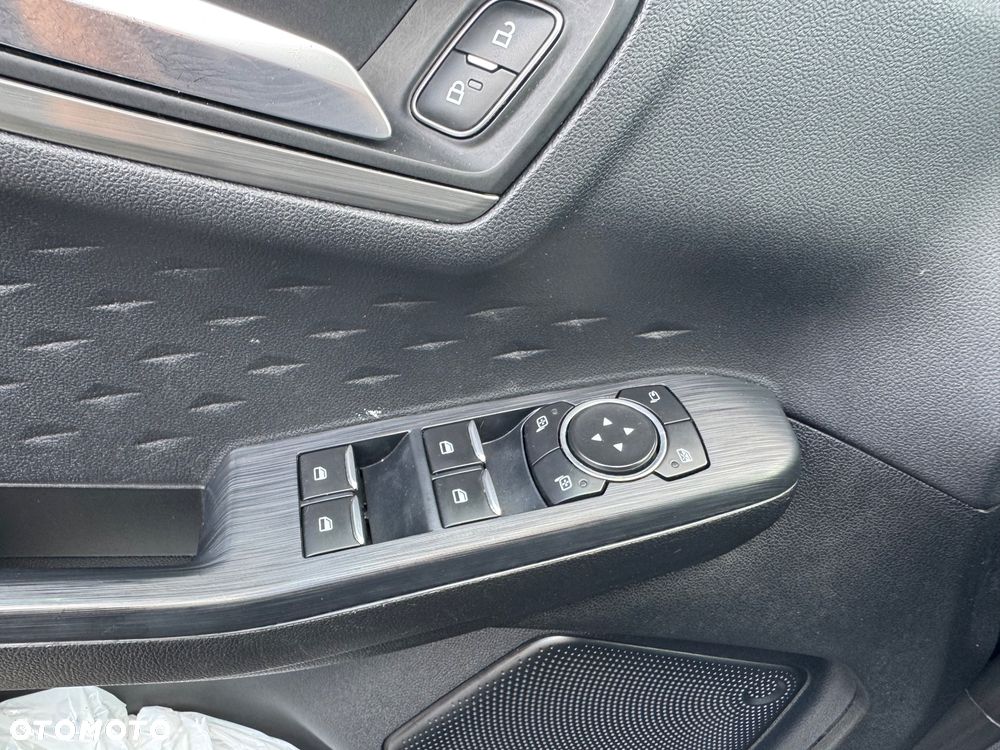 Ford Kuga 1.5 EcoBlue TITANIUM - 15