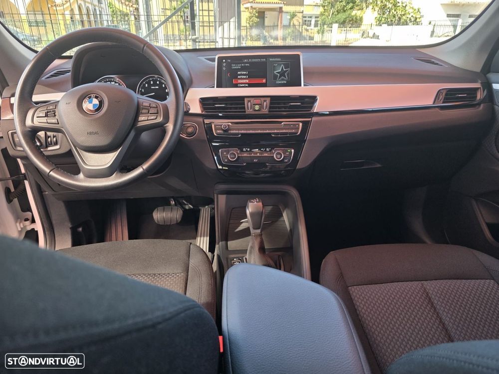BMW X1 25 e xDrive - 11