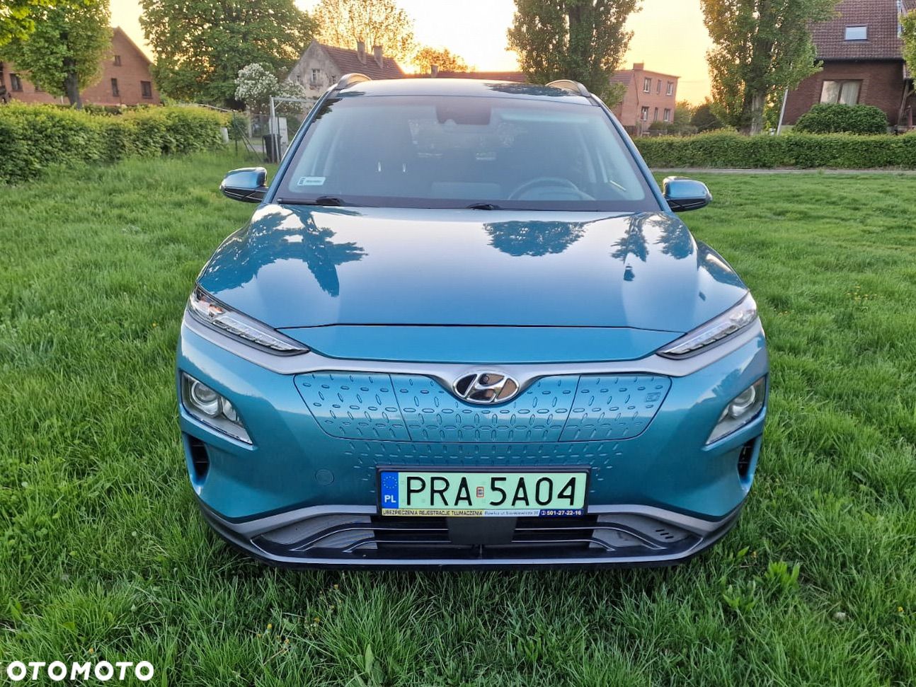 Hyundai Kona EV Premium - 1