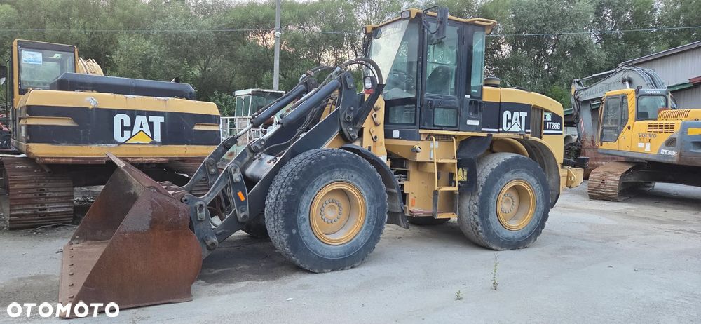 Caterpillar IT 28G - 1