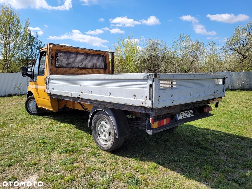 Ford Transit - 12