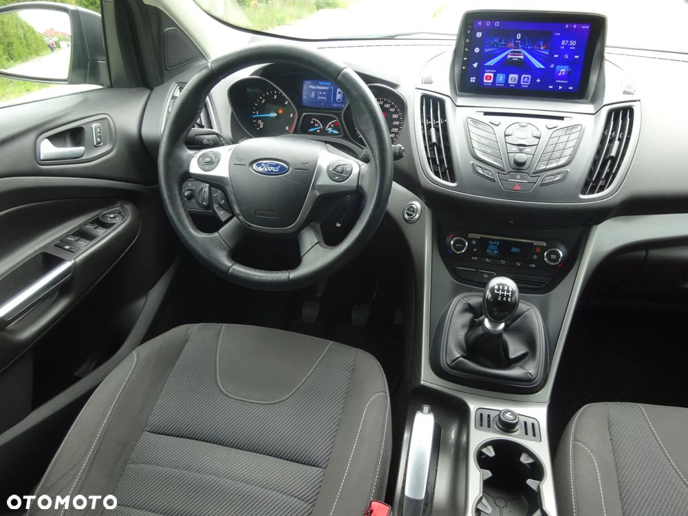 Ford Kuga - 9
