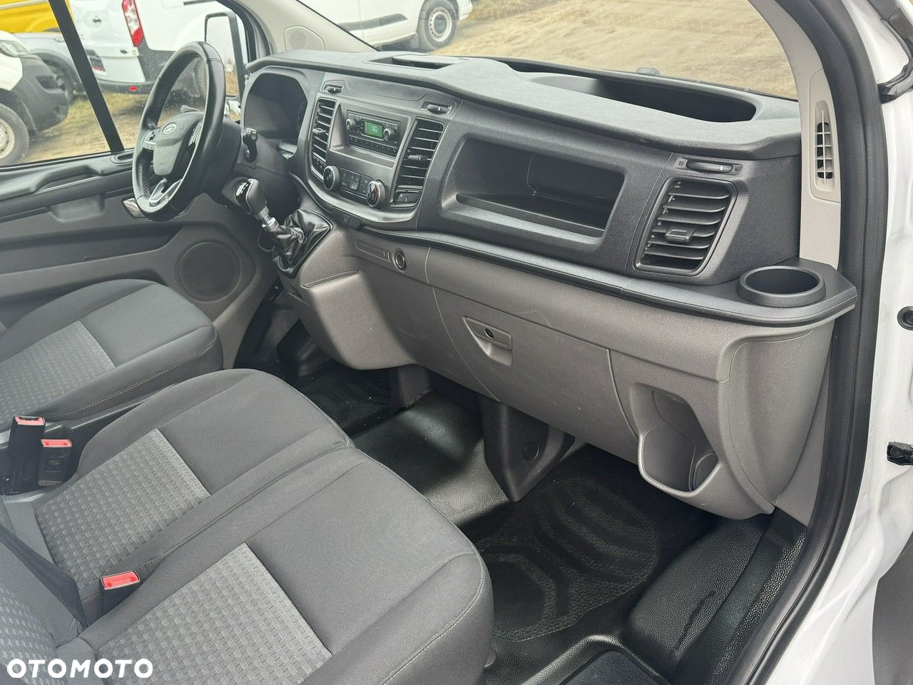 Ford Transit Custom - 10