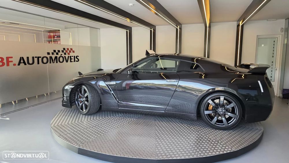 Nissan GT-R Black Edition - 14