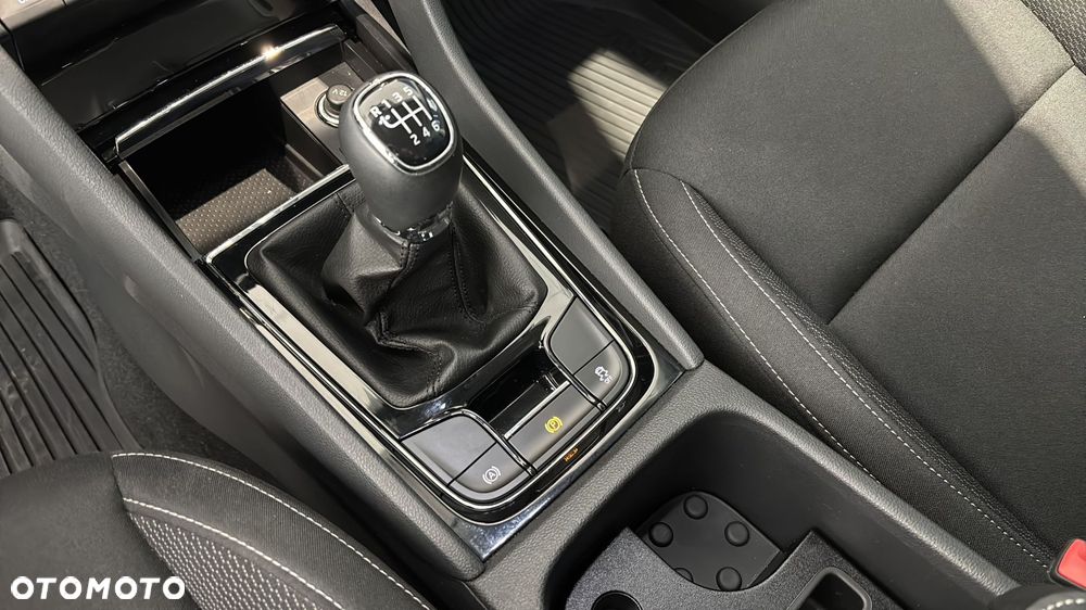 Skoda Karoq 1.5 TSI ACT Selection - 16