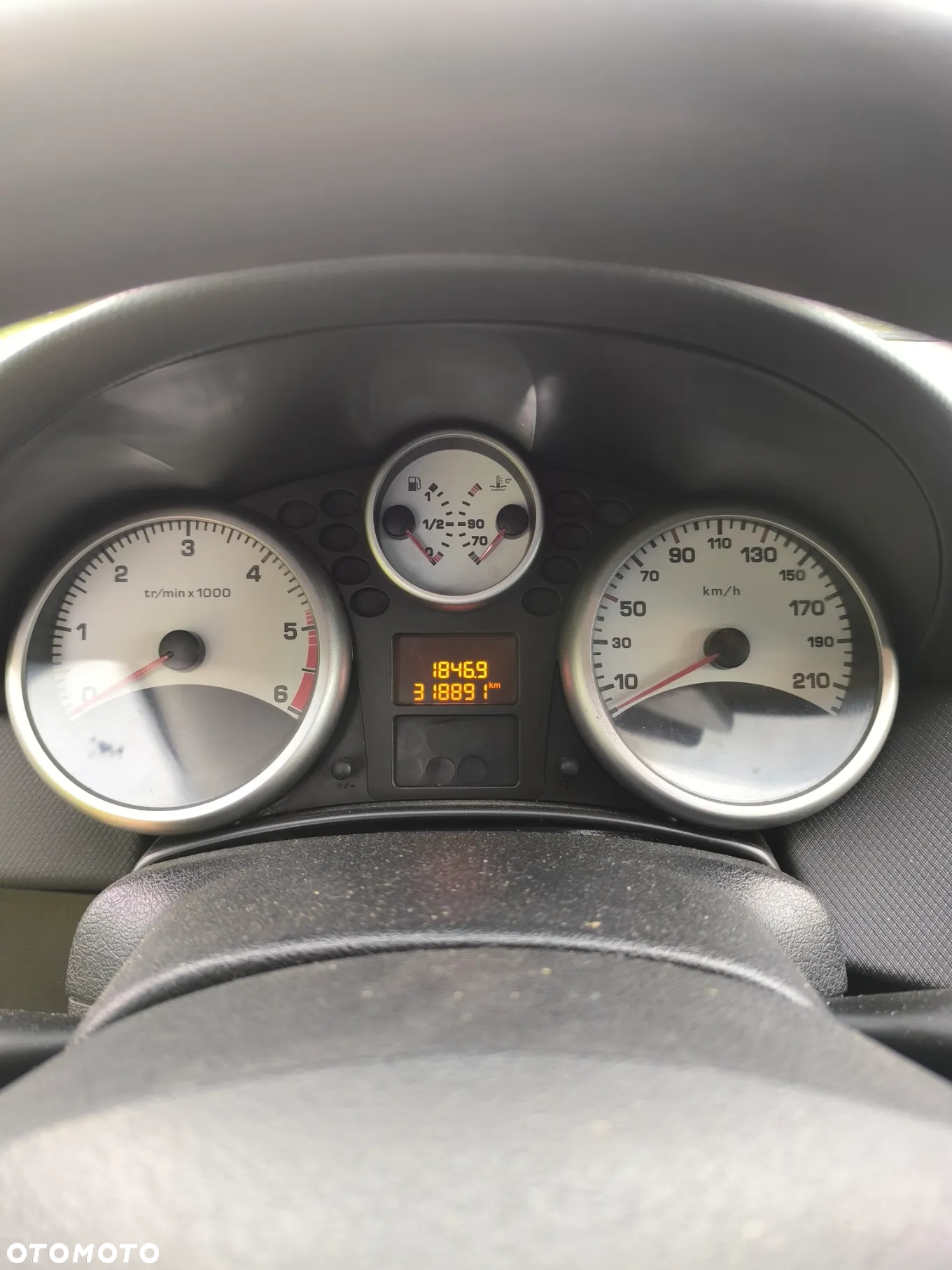 Peugeot 207 - 7