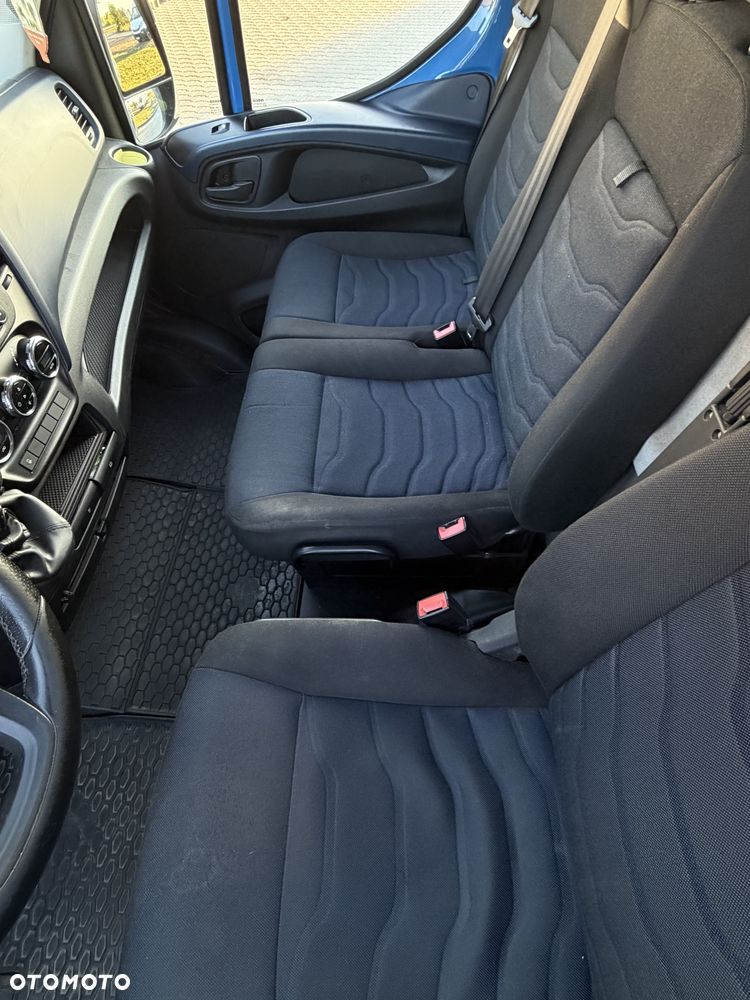 Iveco 35C18 - 8