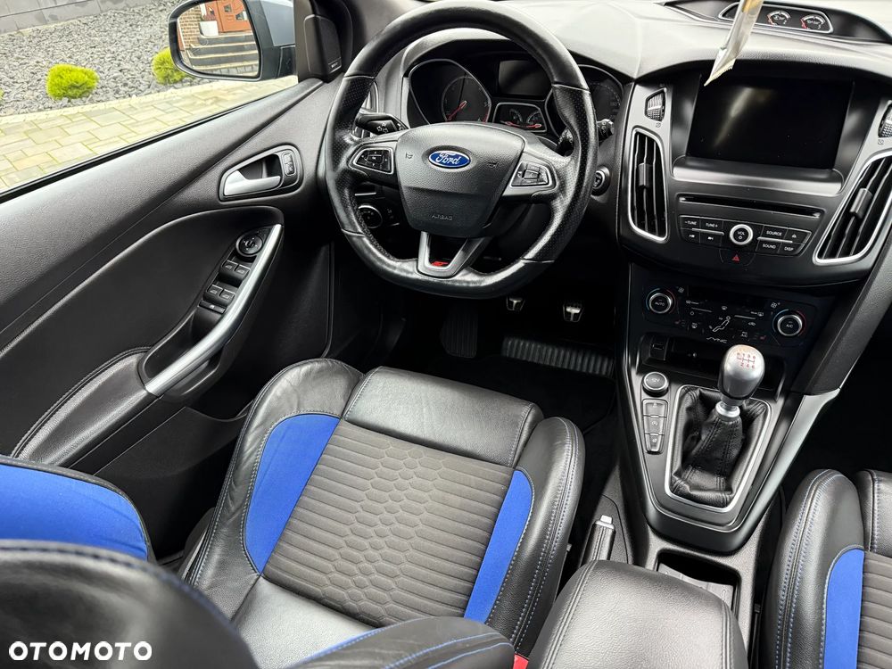 Ford Focus 2.0 TDCi ST-2 - 19