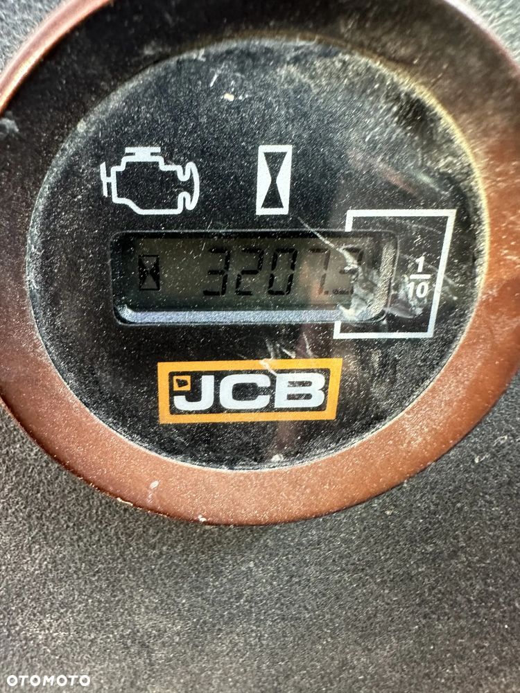JCB 19C-1 + przyczepa Martz 2.7t - 6