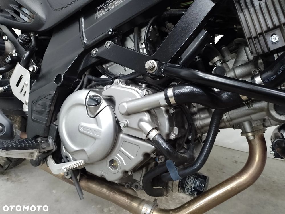 Suzuki V-STROM - 7