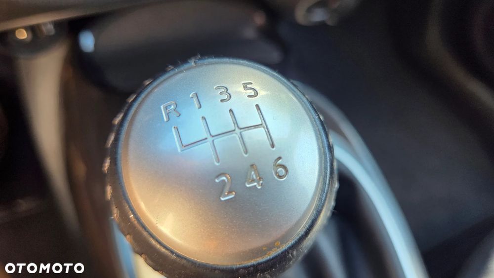 Nissan Juke 1.5 dCi Acenta S&S - 16