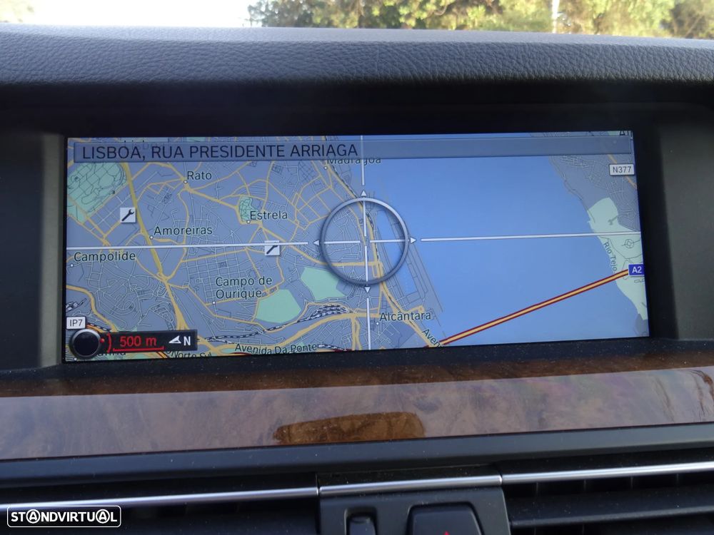 BMW 535 i Pack M Auto - 13