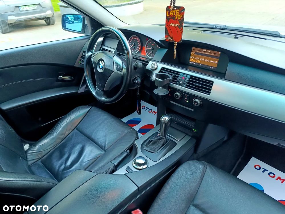 BMW Seria 5 - 34