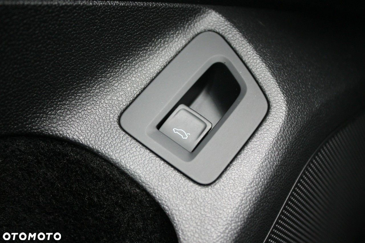 Volkswagen Passat 1.5 TSI EVO Essence DSG - 26