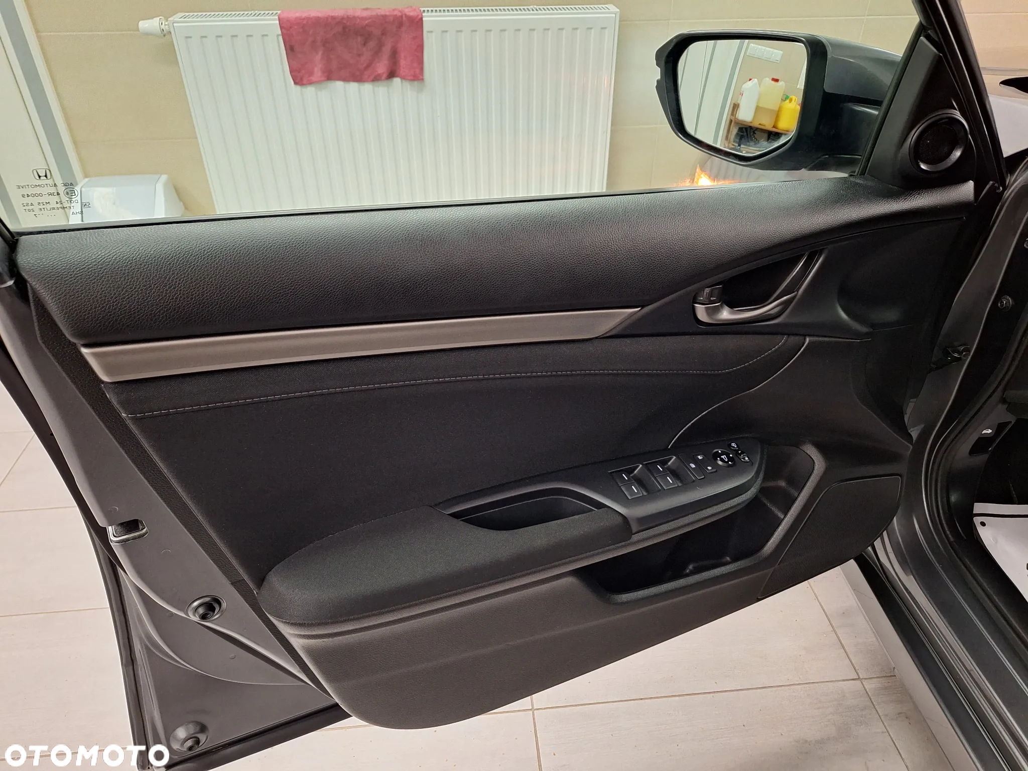 Honda Civic 1.0 i-VTEC Turbo CVT Executive - 18