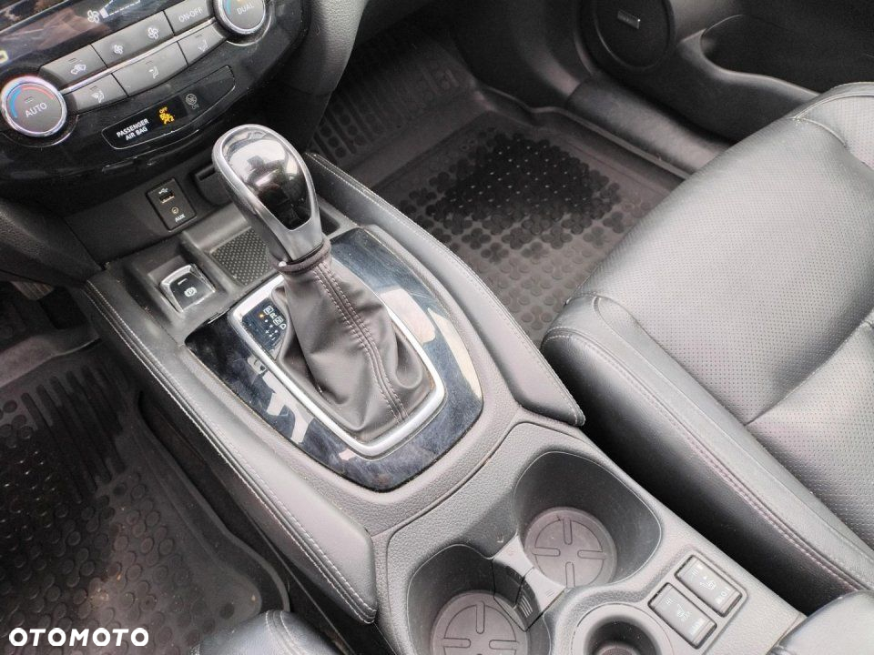 Nissan X-Trail - 15