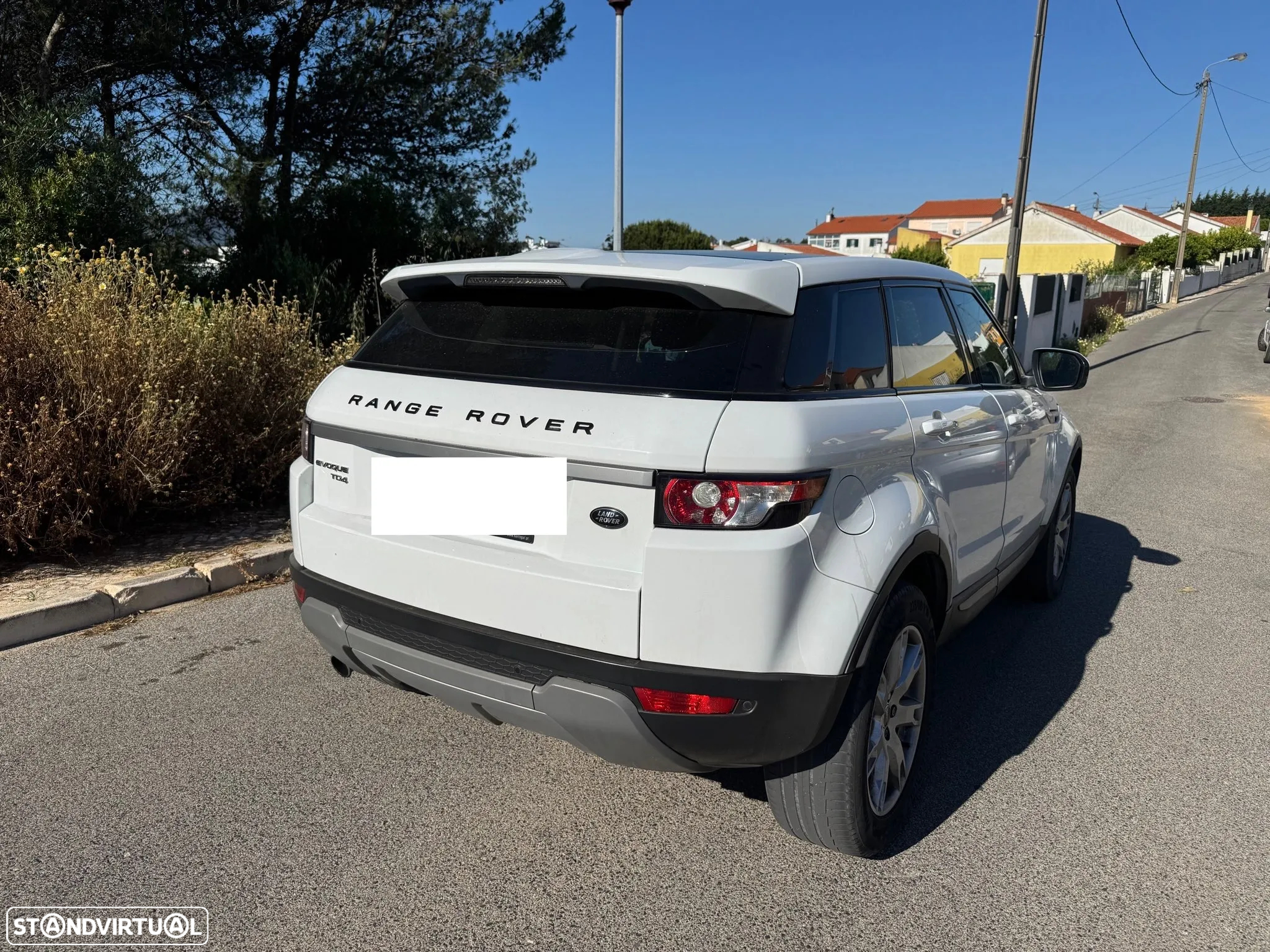 Land Rover Range Rover Evoque 2.2 TD4 Pure - 3