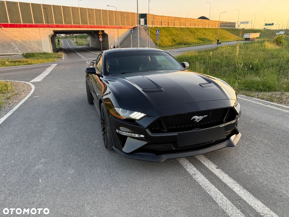 Ford Mustang - 8