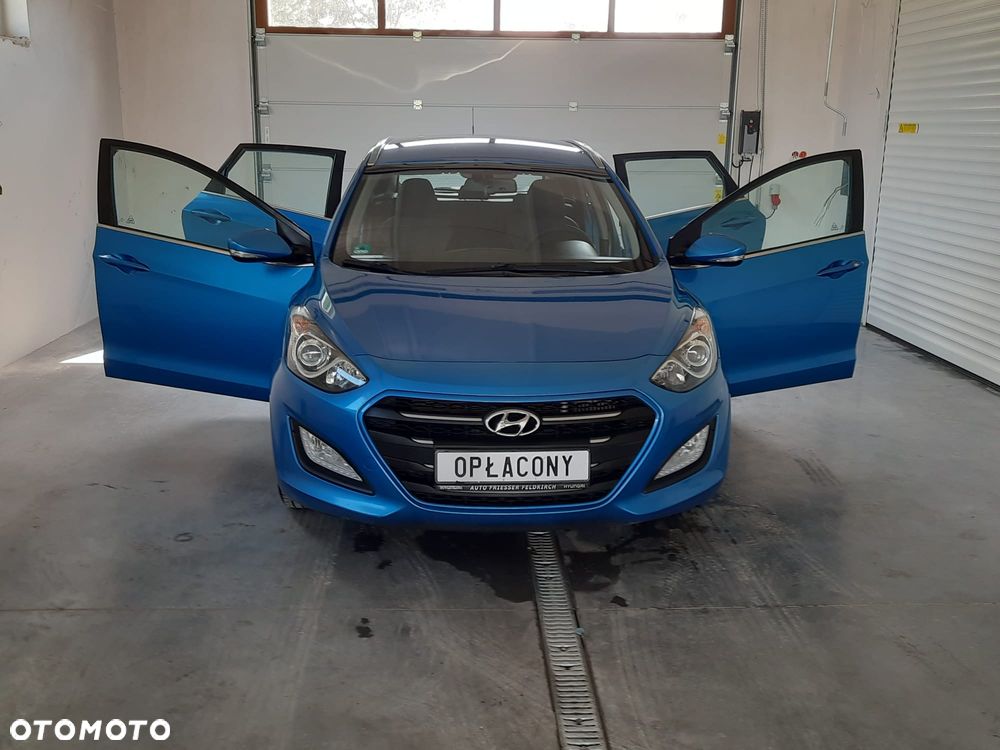 Hyundai i30 1.4 CRDi Premium - 17