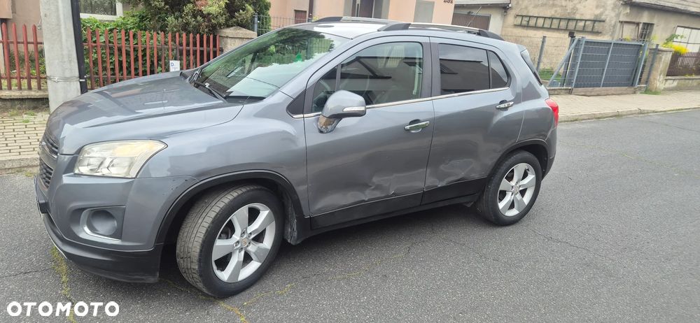 Chevrolet Trax 1.6 LS - 4