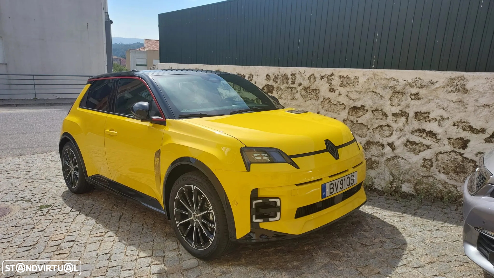 Renault 5 E-Tech 52 kWh Iconic Cinq Autonomia Conforto - 2