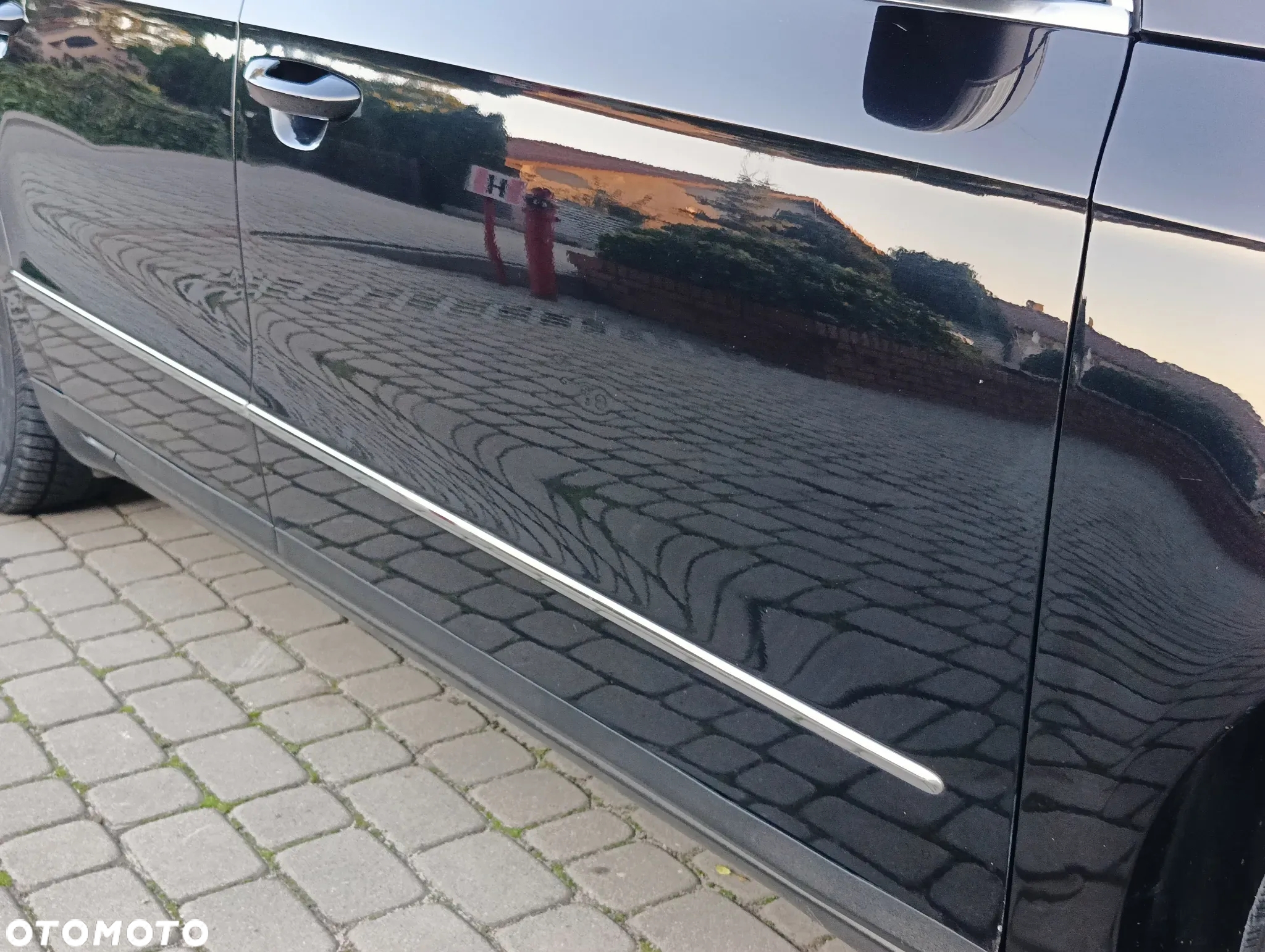 Volkswagen Passat 2.0 TDI DPF Highline - 9