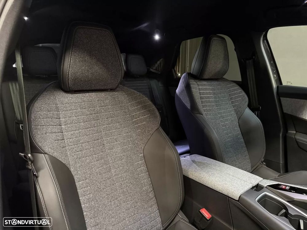 Peugeot 3008 1.2 Hybrid Allure Pack e-DCS6 - 28