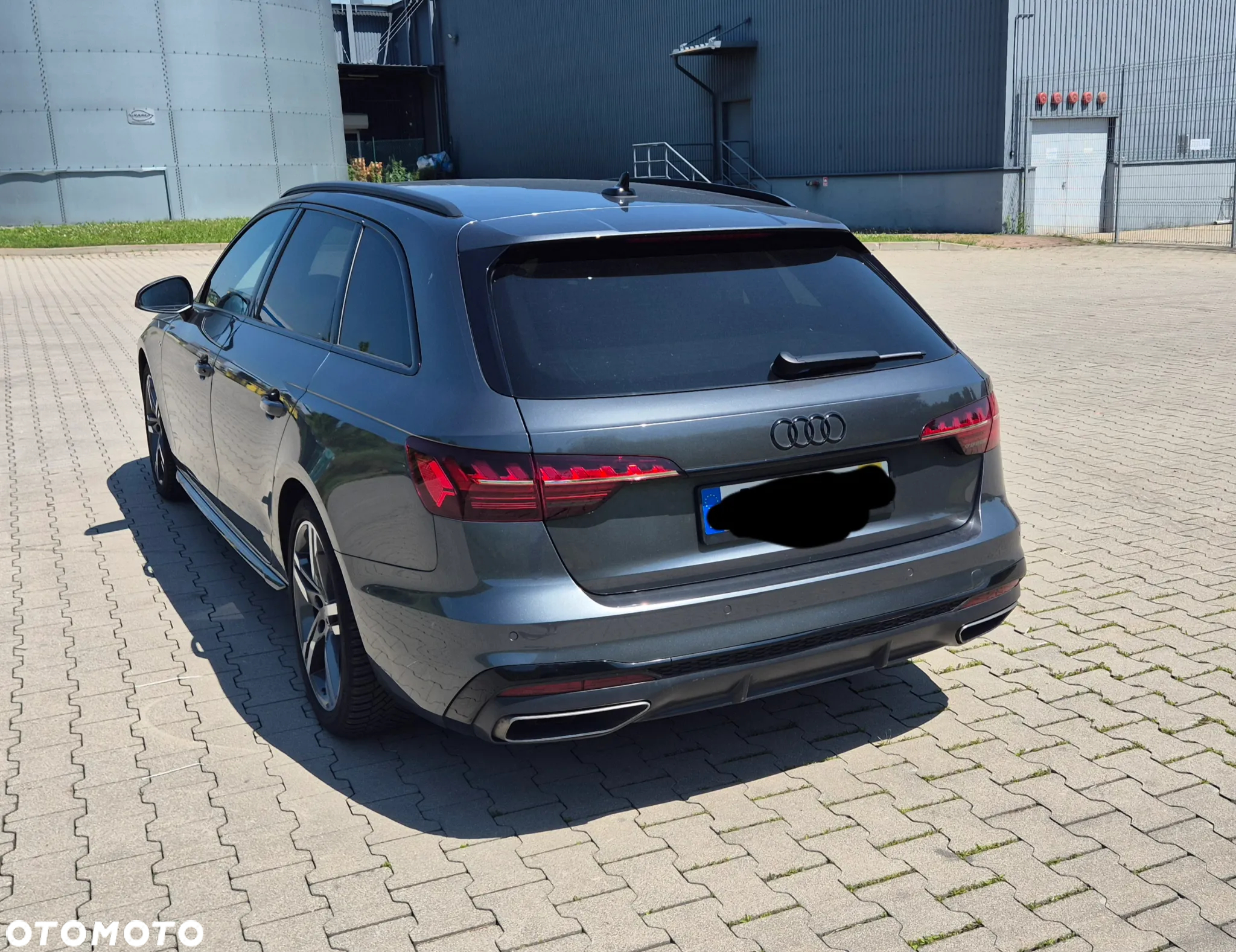 Audi A4 Avant 35 TFSI S tronic S line - 2