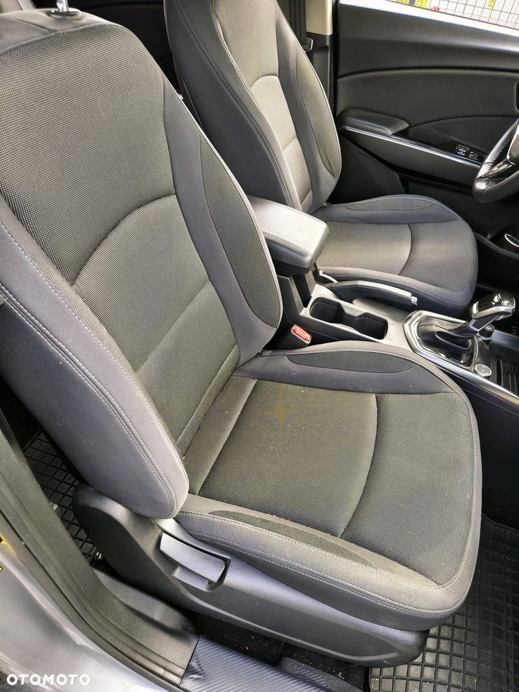 SsangYong/KGM Tivoli Grand - 13