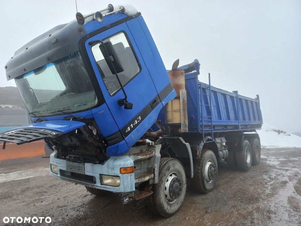 Mercedes-Benz Actros 4143 8x8 - 2