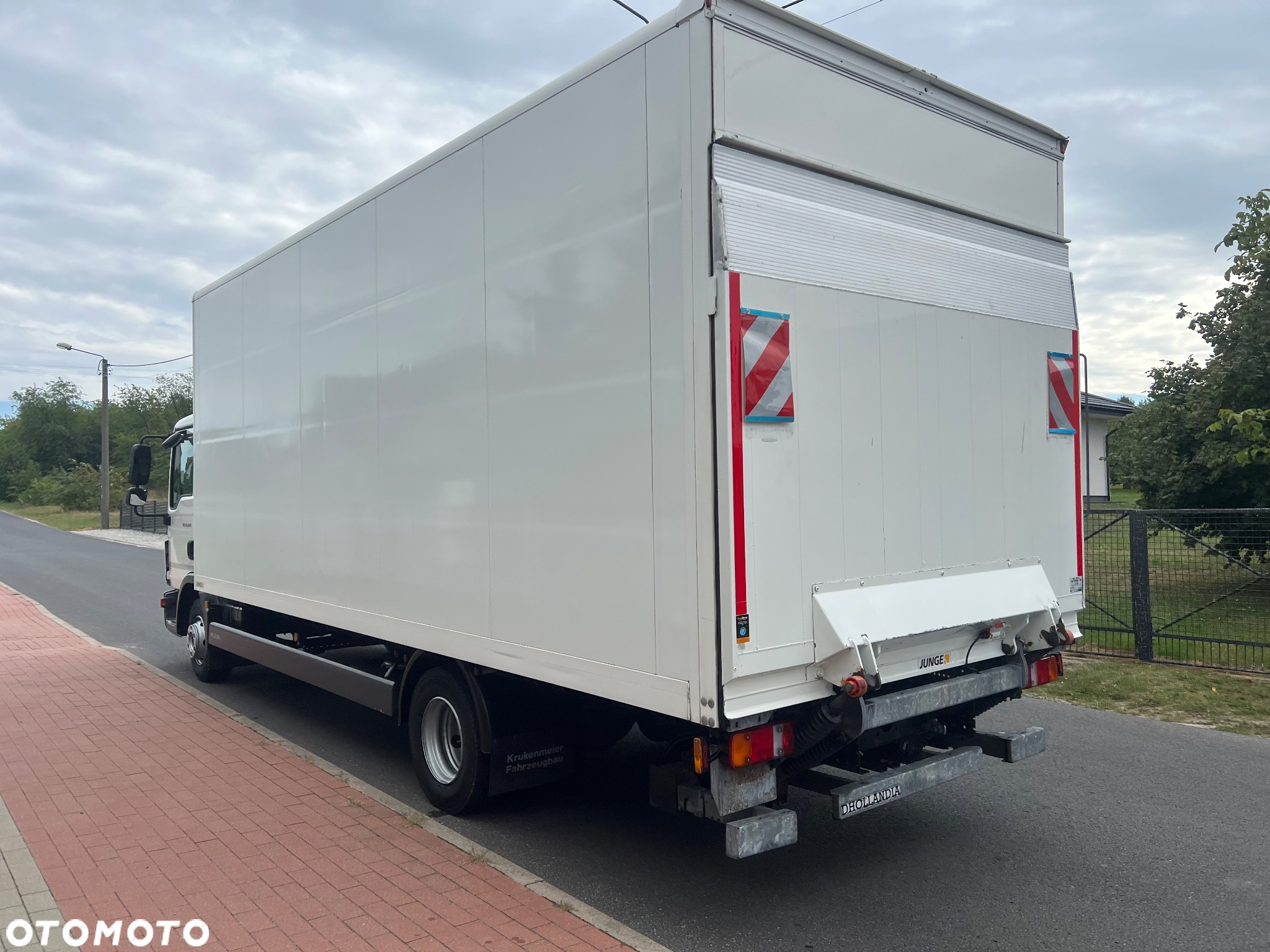 MAN TGL 12.220 - 7