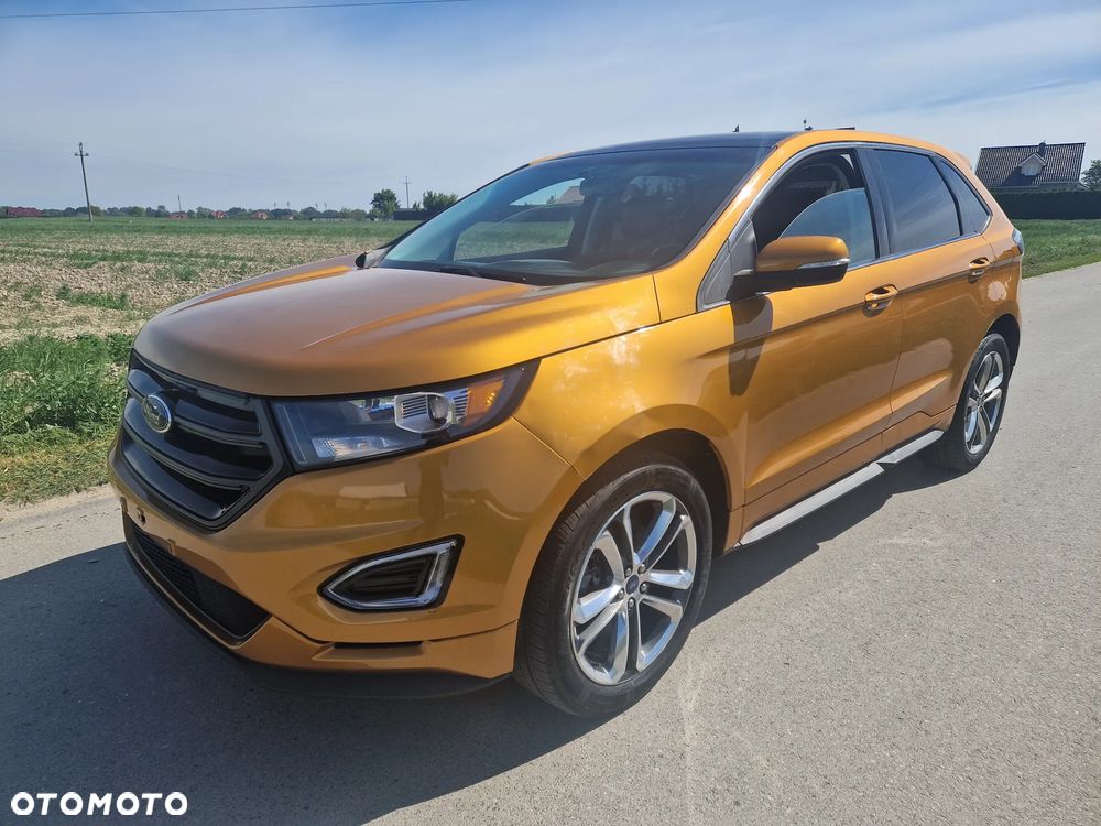 Ford Edge - 2