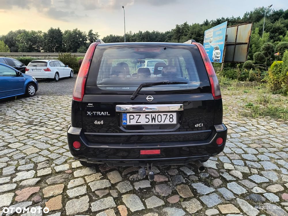 Nissan X-Trail 2.2 dCi Sport - 11