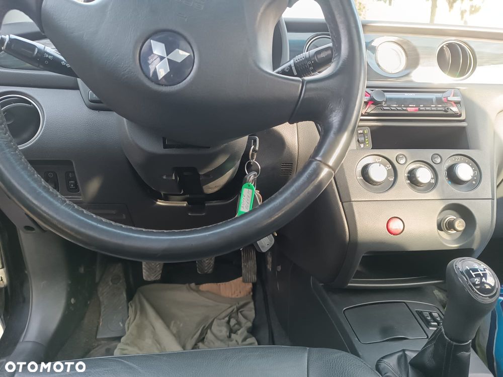 Mitsubishi Outlander 2.0 Comfort 4WD - 3