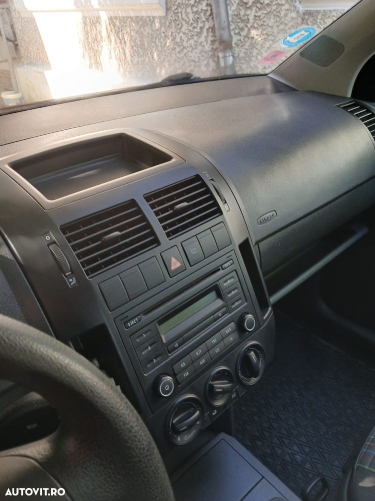 Volkswagen Polo 1.2 Comfortline - 7