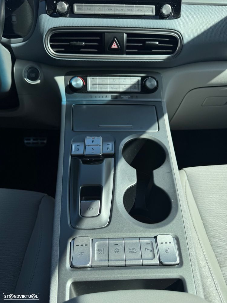 Hyundai Kauai Premium - 11