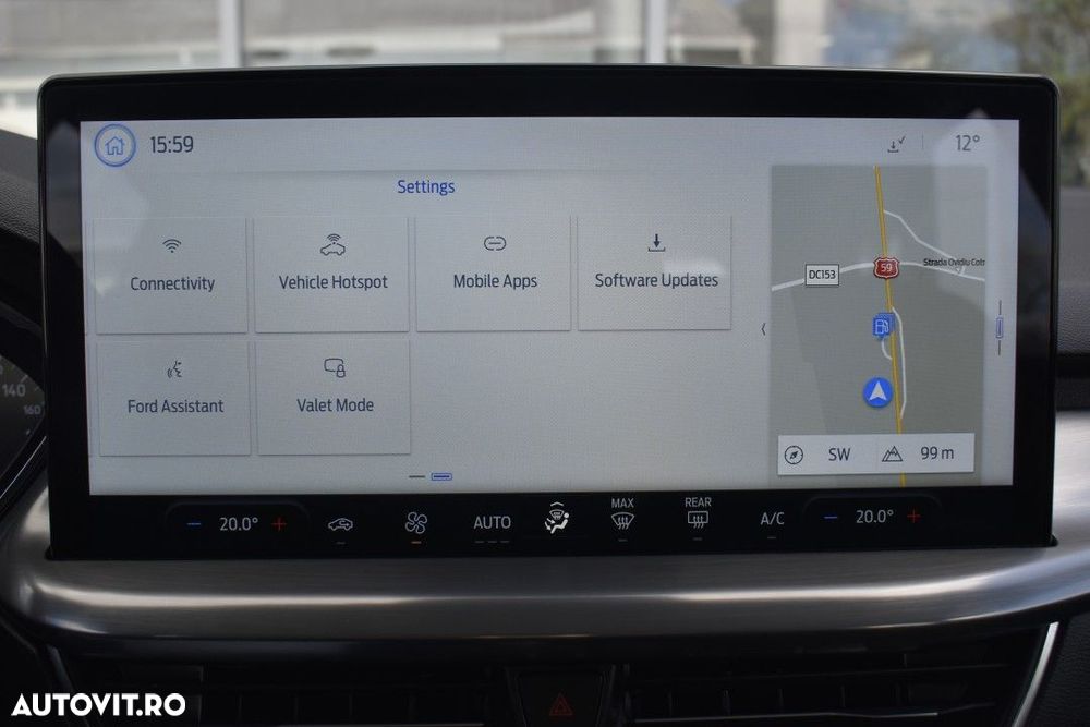 Ford Focus 1.0 EcoBoost 6MT MHEV Titanium - 25